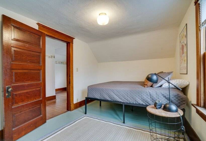 Family Friendly Home In Pepin: Walk To Main St!