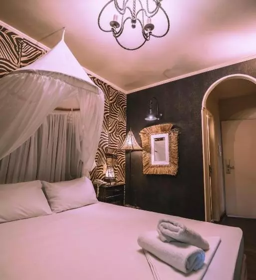 ホテル Ruby Rooms Kifisia   Adults Only