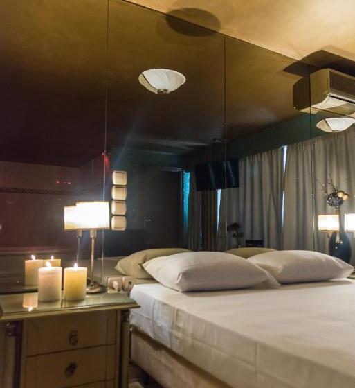 בית מלון כפרי Ruby Rooms Kifisia   Adults Only