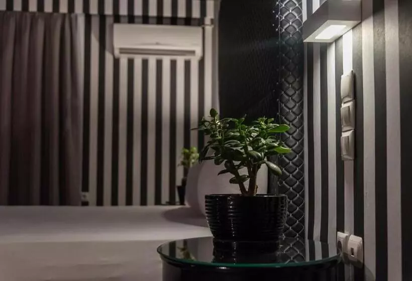 ホテル Ruby Rooms Kifisia   Adults Only