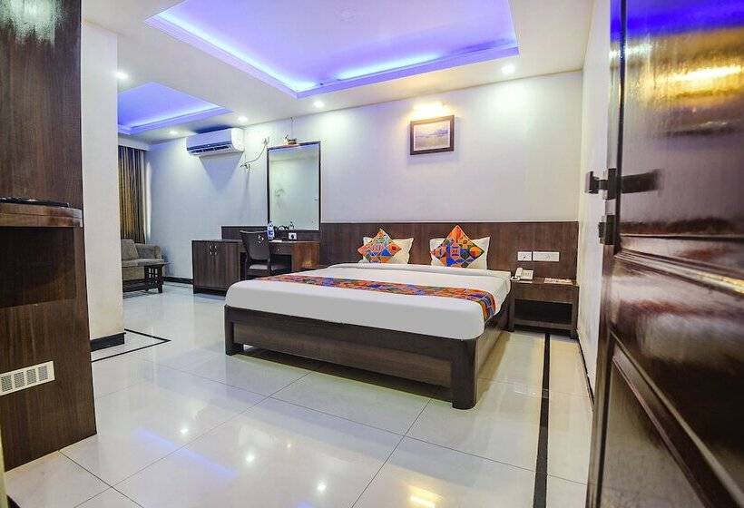 Fabhotel Shakti Palace