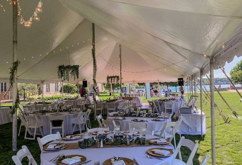 Отель Stone Harbor