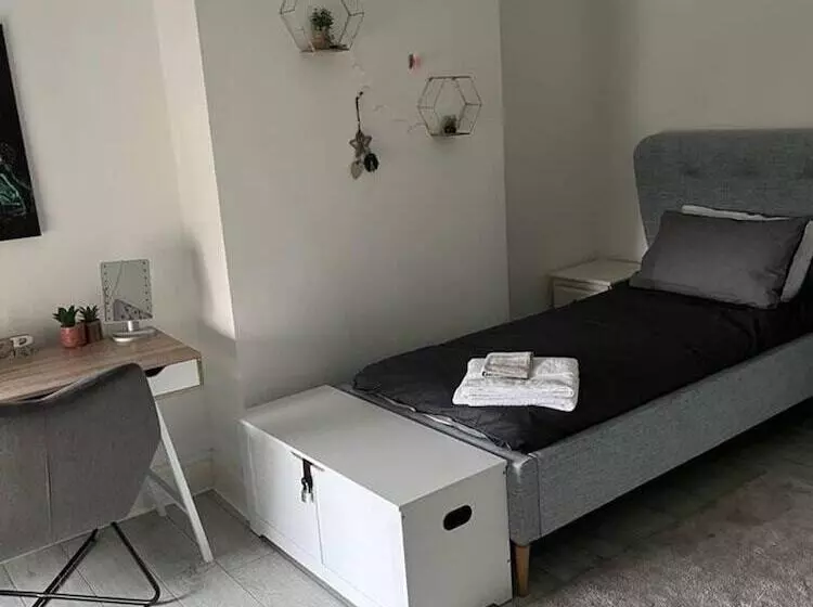 Residenssi Super Comfortable & High Quality