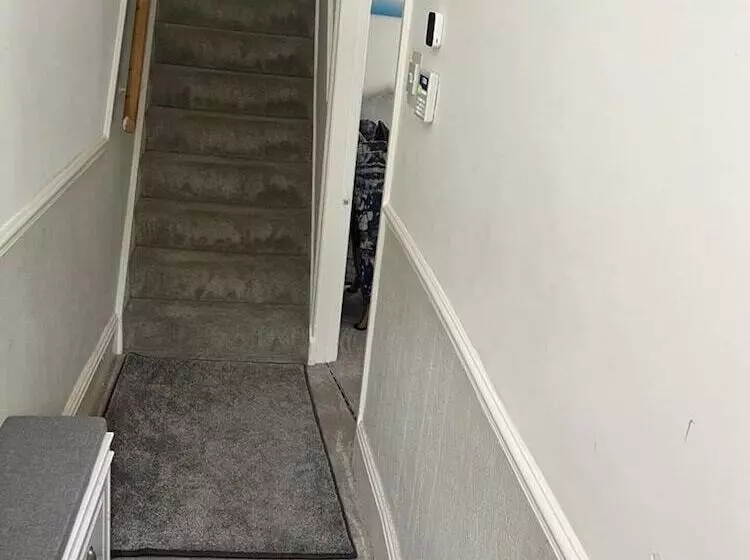 Residenssi Super Comfortable & High Quality