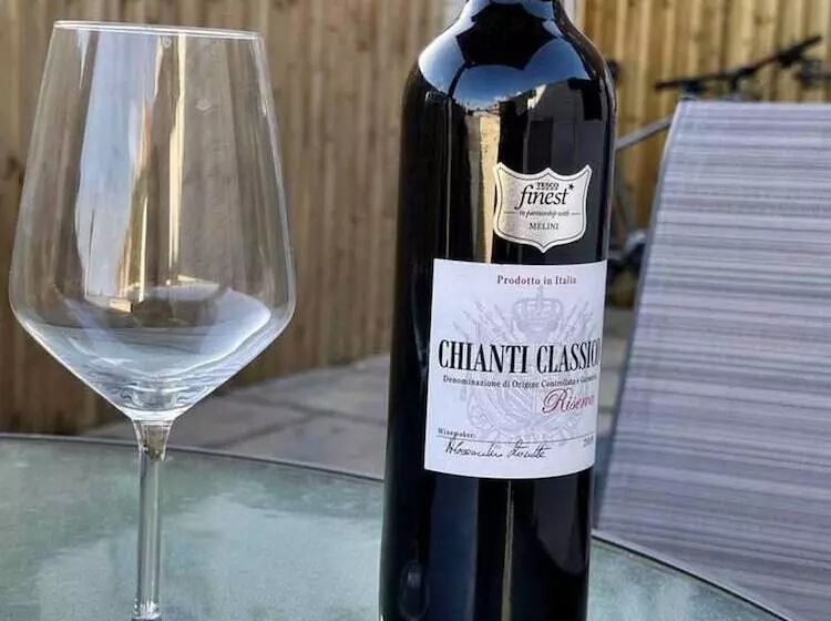 Residenssi Super Comfortable & High Quality