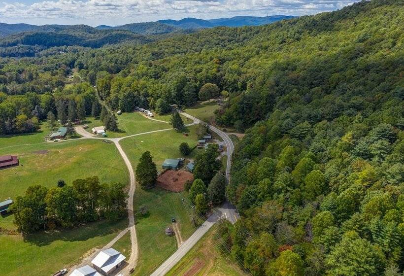 Moonshiner S Cabin Minutes From Two Wheels!