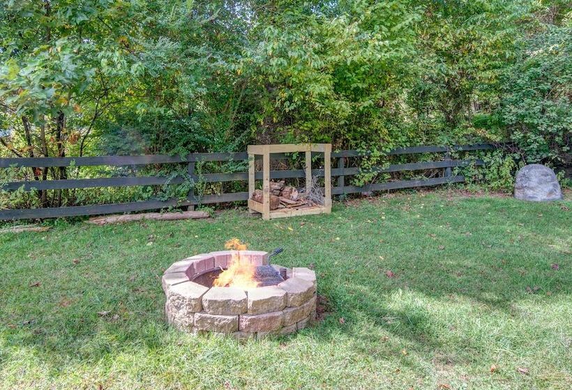 Moonshiner S Cabin Minutes From Two Wheels!