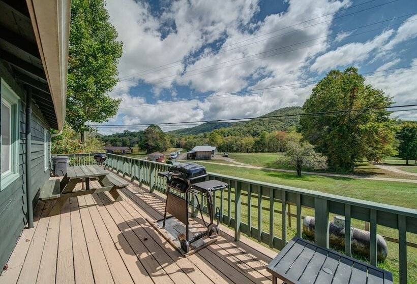 Moonshiner S Cabin Minutes From Two Wheels!