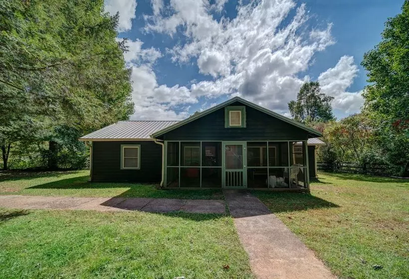 Moonshiner S Cabin Minutes From Two Wheels!