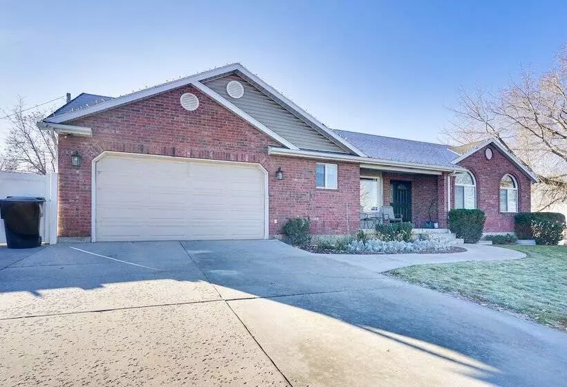 North Salt Lake Vacation Rental: 7 Mi To Downtown