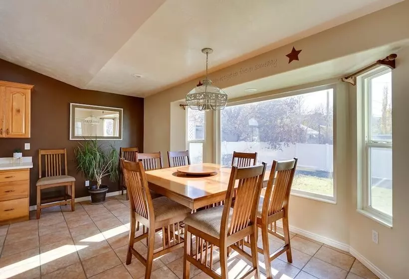 North Salt Lake Vacation Rental: 7 Mi To Downtown