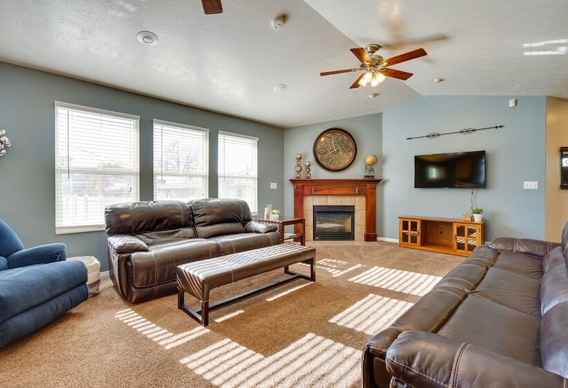 North Salt Lake Vacation Rental: 7 Mi To Downtown