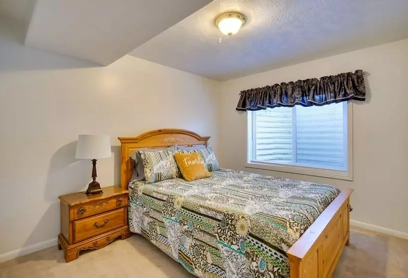 North Salt Lake Vacation Rental: 7 Mi To Downtown