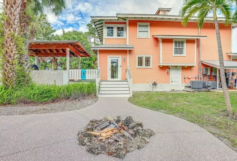 Palm City Home W/ Pool & Florida Room   Near Golf