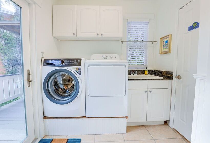 Palm City Home W/ Pool & Florida Room   Near Golf