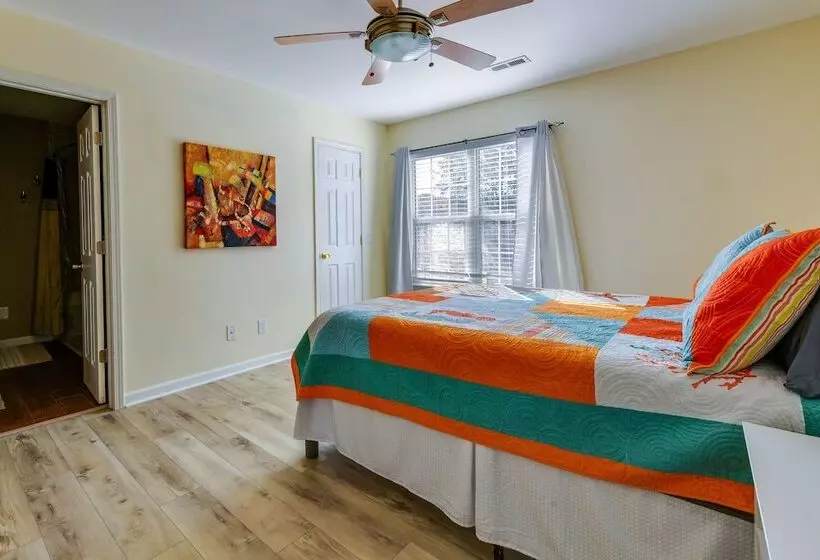 Peaceful Troutman Home: 5 Mi To Lake Norman!