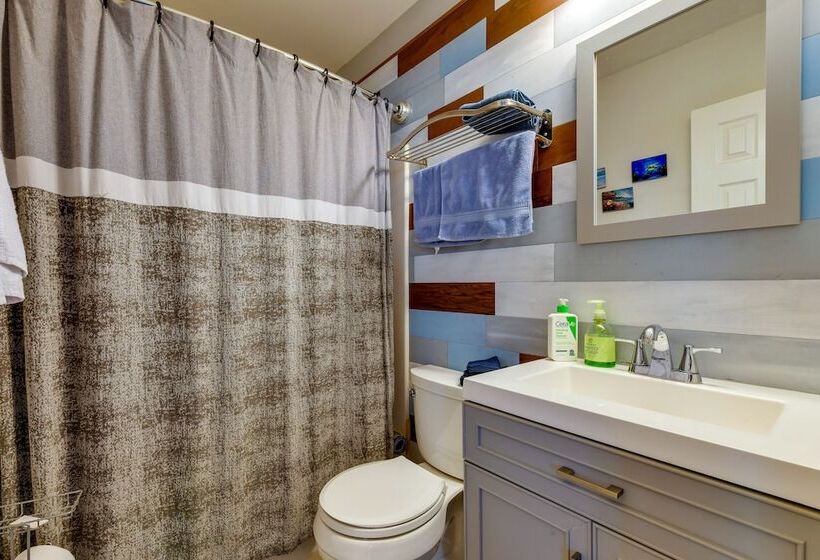 Peaceful Troutman Home: 5 Mi To Lake Norman!