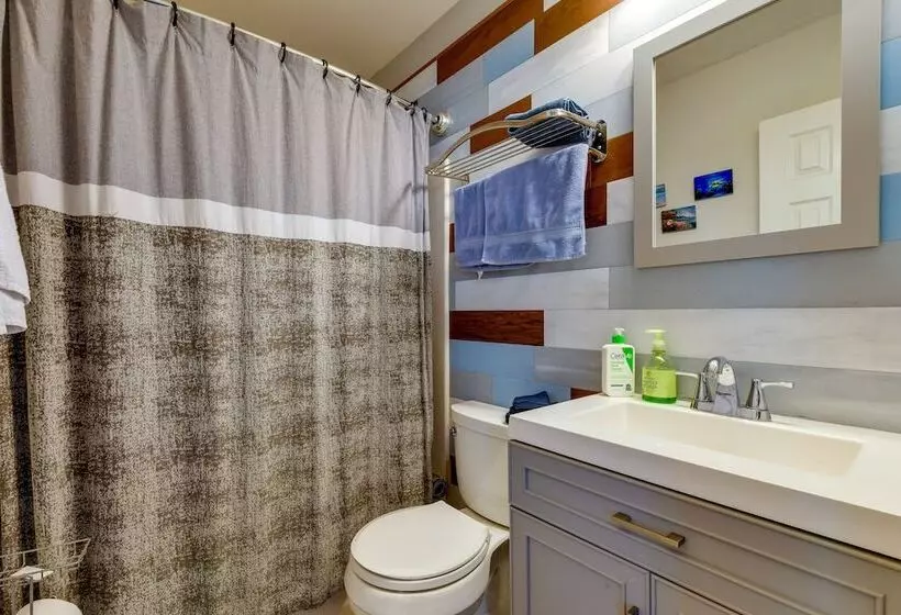 Peaceful Troutman Home: 5 Mi To Lake Norman!