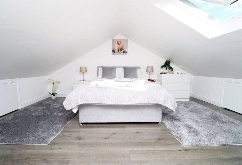 Pensionat Cardiff Private Double Rooms With Shared Bathroom Wi Fi And Free On Street Parking