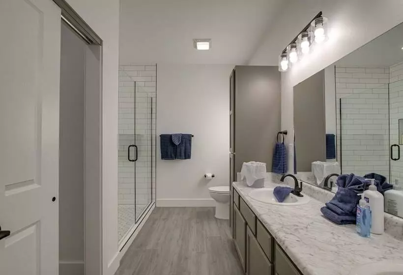 Pet Friendly Cotter Retreat W/ Deck & Gas Grill!