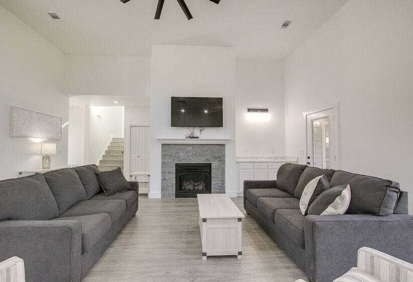 Pet Friendly Cotter Retreat W/ Deck & Gas Grill!