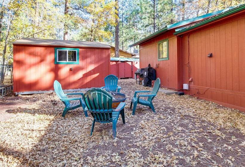 Pinetop Lakeside Cabin Rental: Porch & Fire Pit!