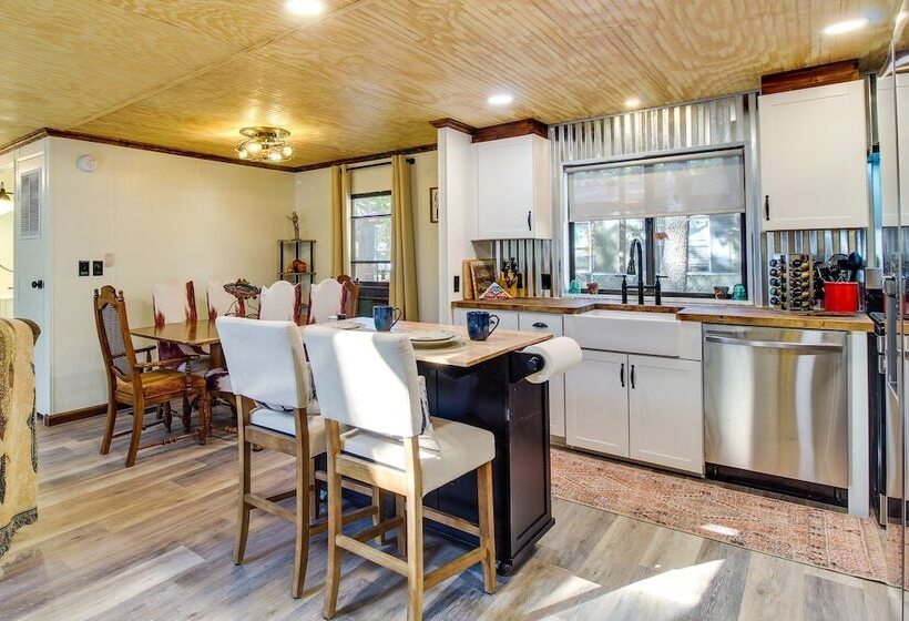 Pinetop Lakeside Cabin Rental: Porch & Fire Pit!