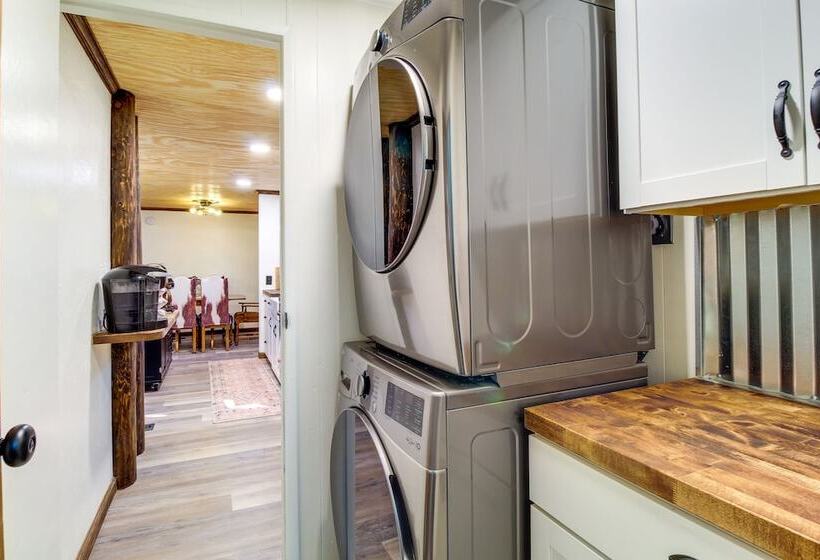 Pinetop Lakeside Cabin Rental: Porch & Fire Pit!