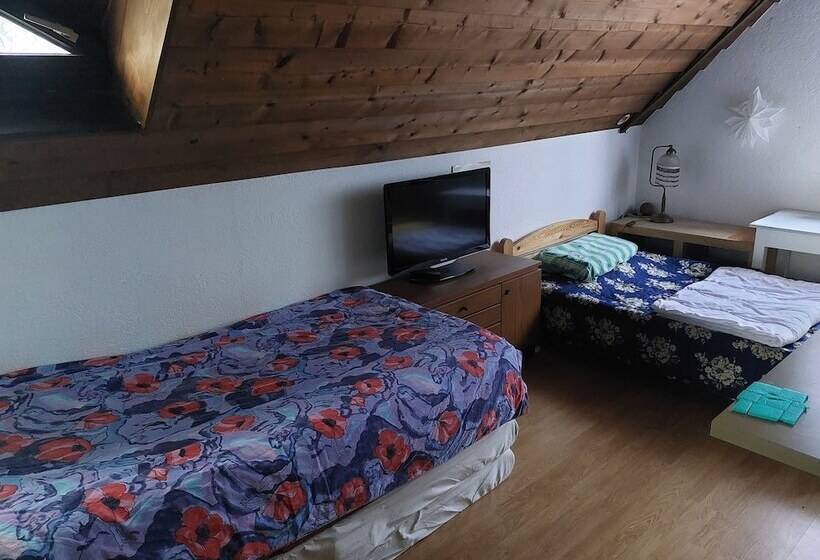 Private Room In Country House, Erkelenz