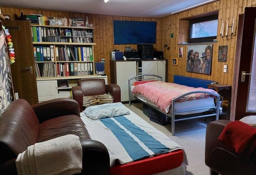 Private Room In Country House, Erkelenz