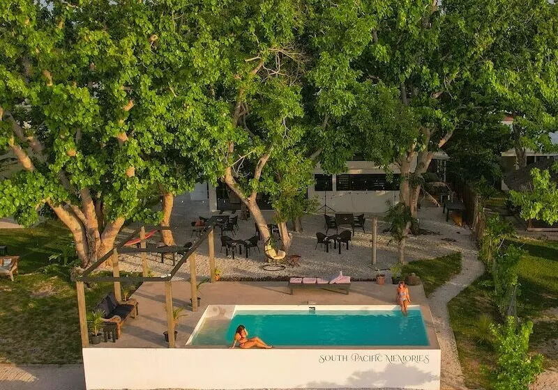 استراحتگاه South Pacific Memories
