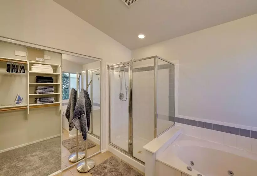 Serene Glendale Home W/ Pool + Golf Course View!