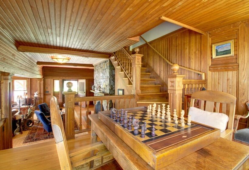 Serene Silver Bay Home On Lake George W/ Boat Slip