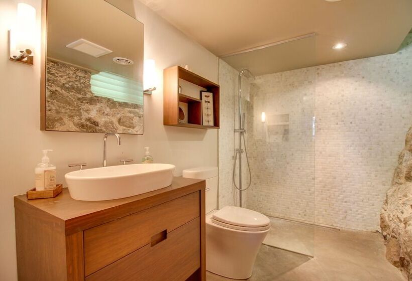 Serene Silver Bay Home On Lake George W/ Boat Slip