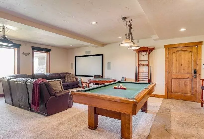 Topaz Estate By Avantstay Luxe Home, Pool + View