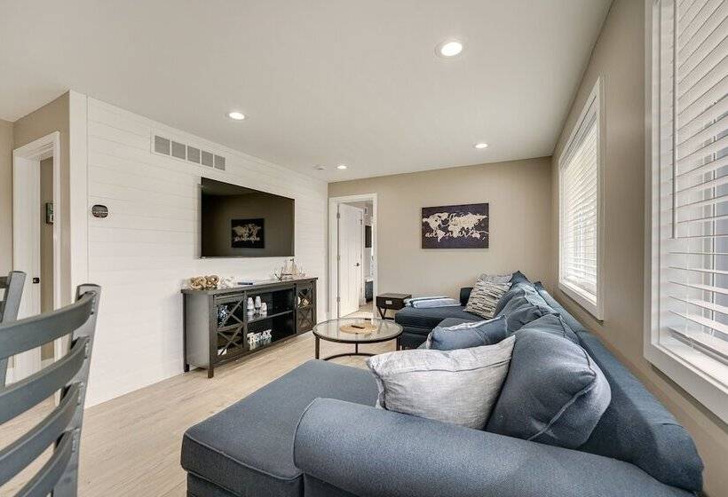 Cozy Algonac Home W/ Grill: Walk To St Clair River