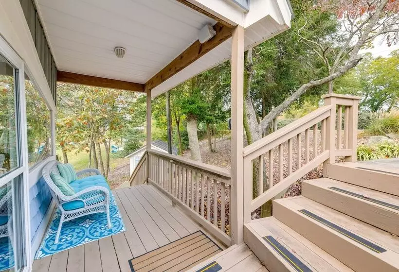 Waterfront Topping Vacation Home W/ Boat Dock!