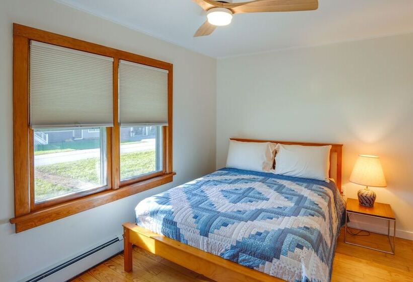 Windham Home Near Mountain Biking & Hiking Trails!