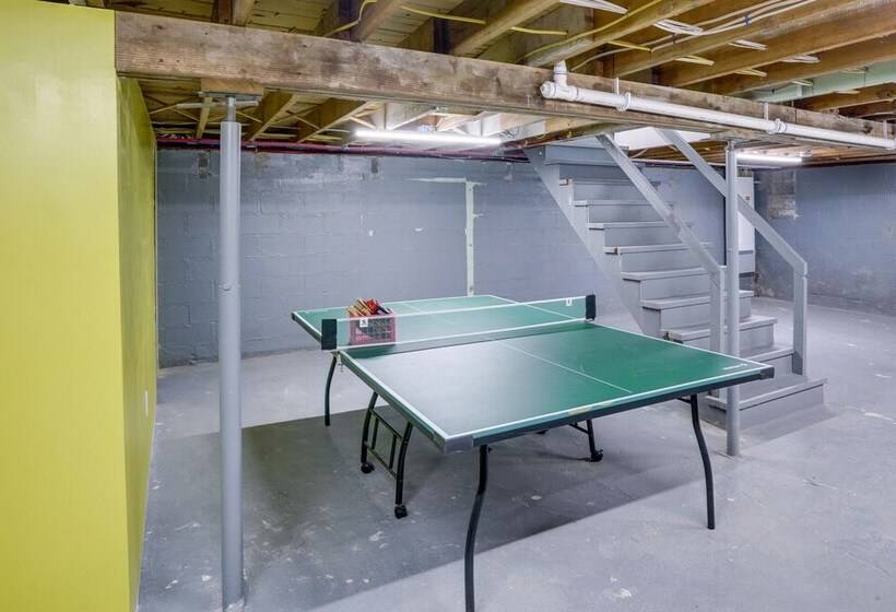 Windham Home Near Mountain Biking & Hiking Trails!