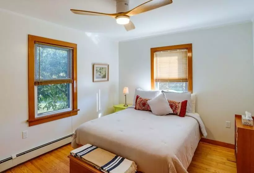 Windham Home Near Mountain Biking & Hiking Trails!