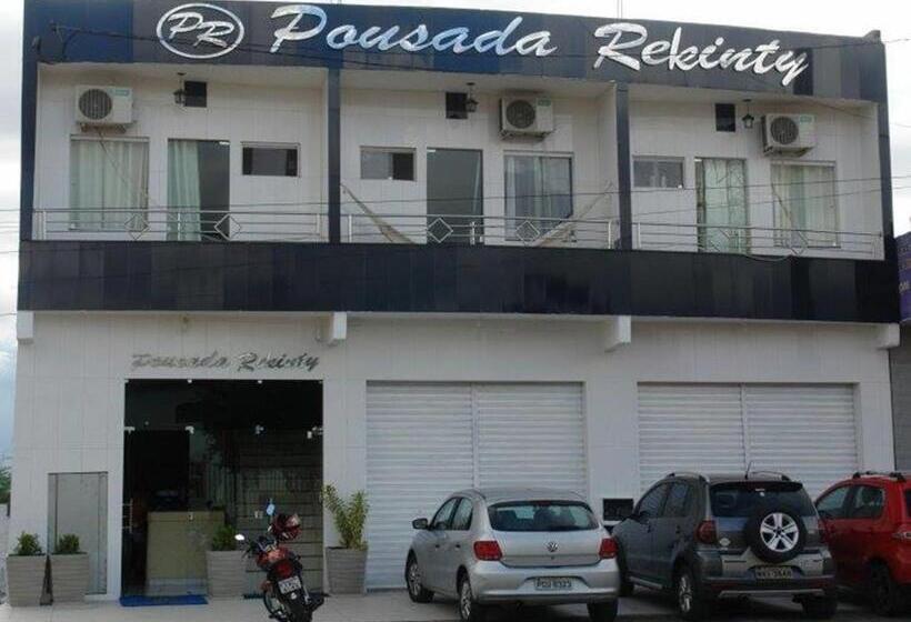 הוסטל Pousada Rekinty
