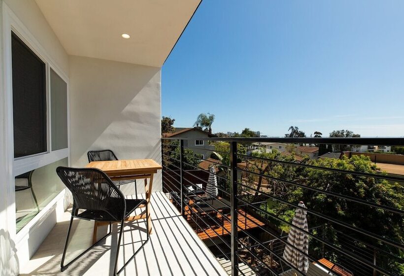 Avalon Ii By Avantstay Chic & Stylish San Diego Condo W/ Vibrant Interiors