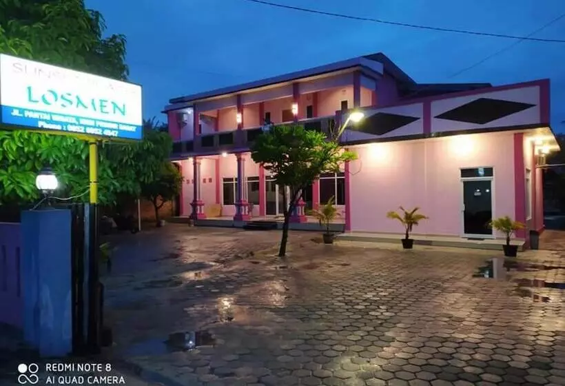 ホテル Sunset Beach Labuhan Jukung