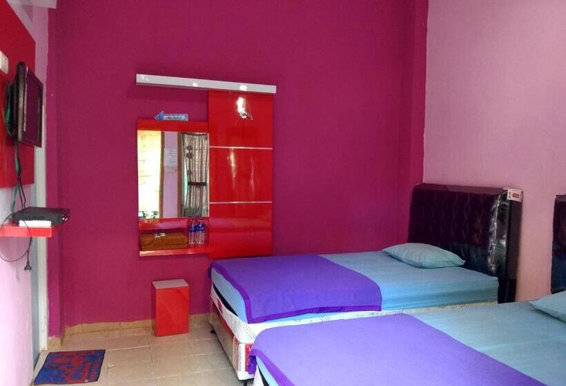 Otel Sunset Beach Labuhan Jukung