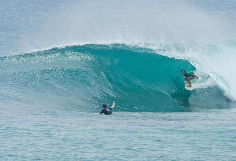 Otel Sunset Beach Labuhan Jukung