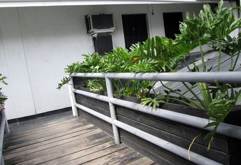 Island Nook Hotel Boracay