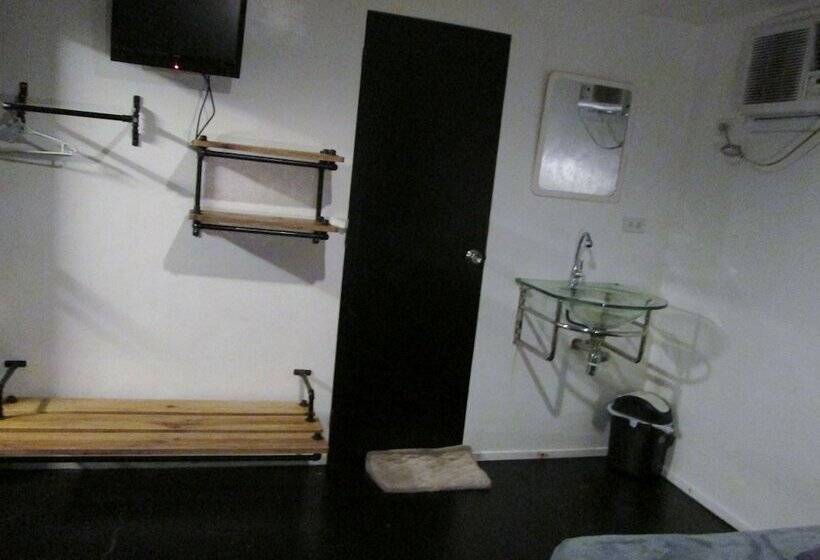 Island Nook Hotel Boracay