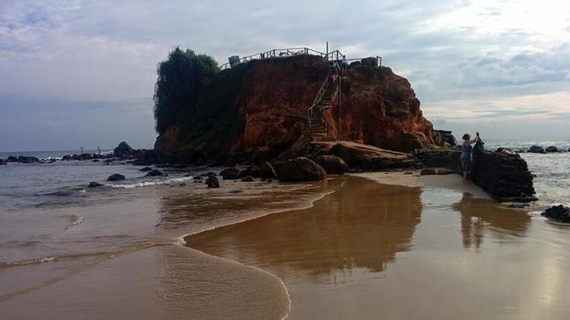 بنسيون Ariyawansa Guest House