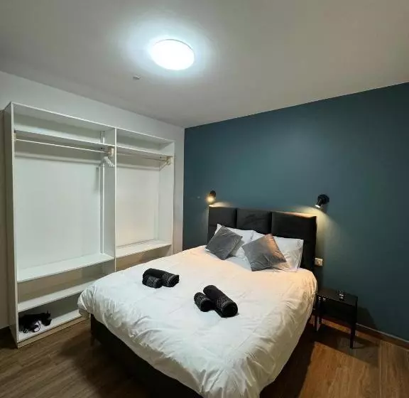 پانسیون Capital Heights Room, Victoria
