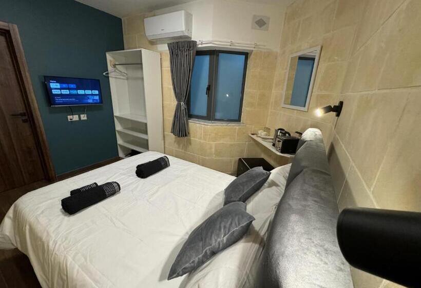 پانسیون Capital Heights Room, Victoria